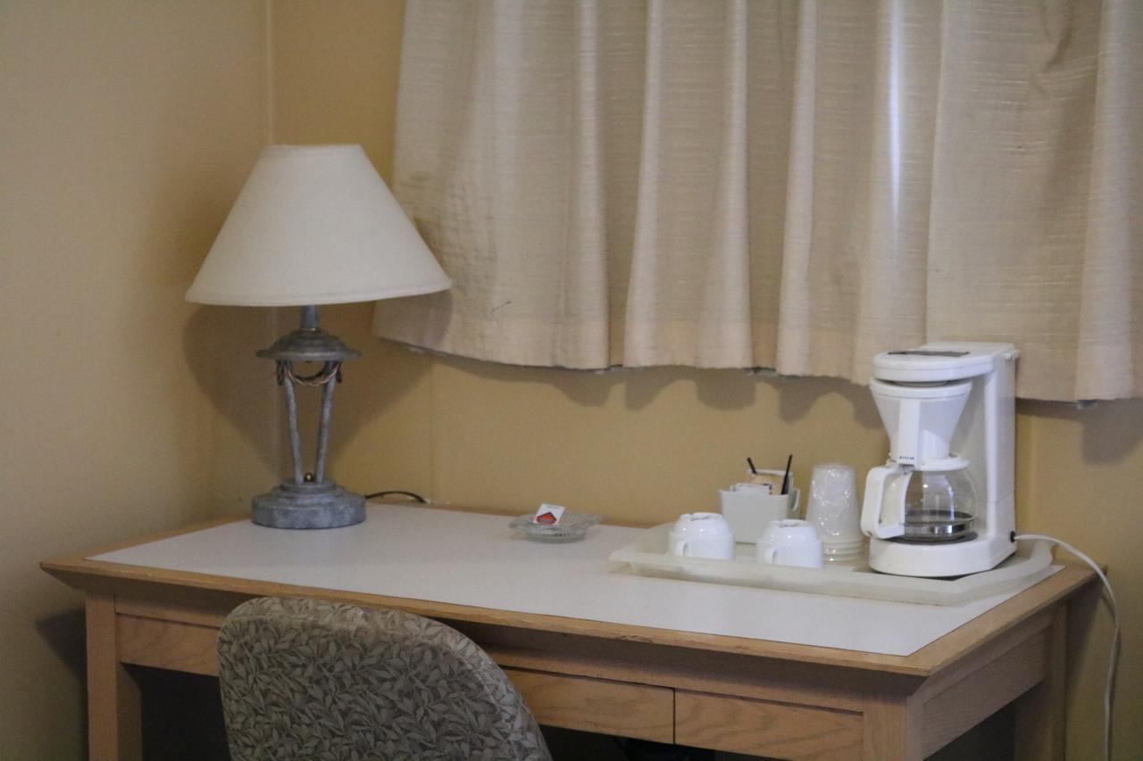 Wakaw Lodge Motel Extérieur photo